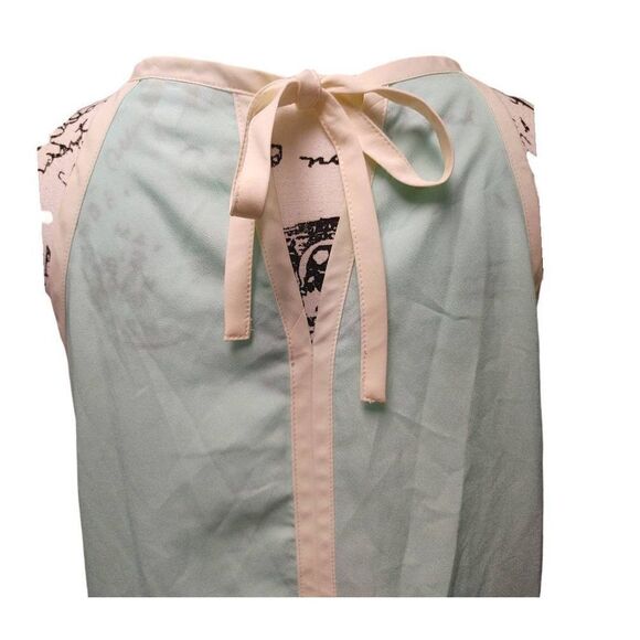 Sleeveless High Neck Top with White Stripe by C Sz M - Picture 6 of 8